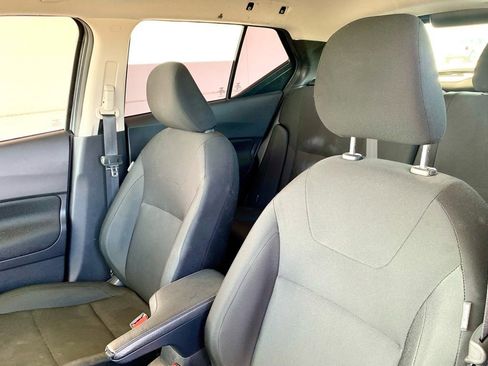 Used 2024 Nissan Kicks S image 11