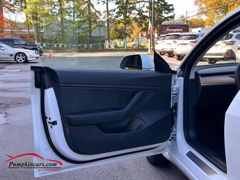 Used 2020 Tesla Model 3 Long Range image 28