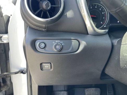 Used 2023 Chevrolet Blazer LT w/ LPO, Floor Liner Package FWD image 34