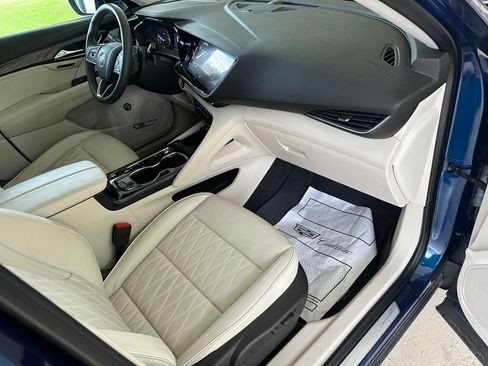 Used 2023 Buick Envision Avenir FWD image 24
