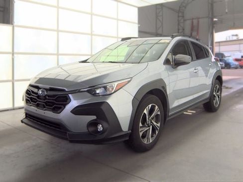 Used 2024 Subaru Crosstrek 2.0i Premium AWD/4WD image 4