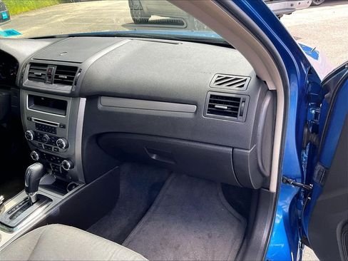 Used 2012 Ford Fusion SE FWD image 12