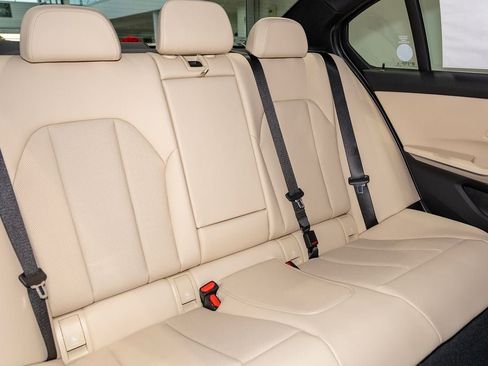 Used 2026 BMW 330i xDrive Sedan w/ Convenience Package image 33