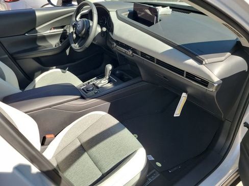 New 2026 MAZDA CX-30 AWD 2.5 S image 16