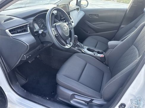 Used 2023 Toyota Corolla LE image 24