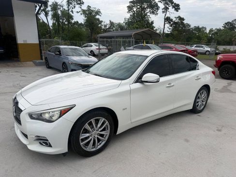 Used 2017 INFINITI Q50 2.0t RWD image 1
