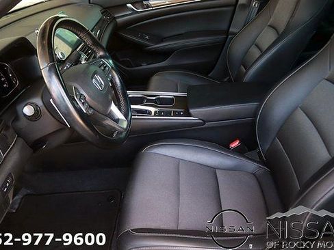 Used 2022 Honda Accord Sport image 13