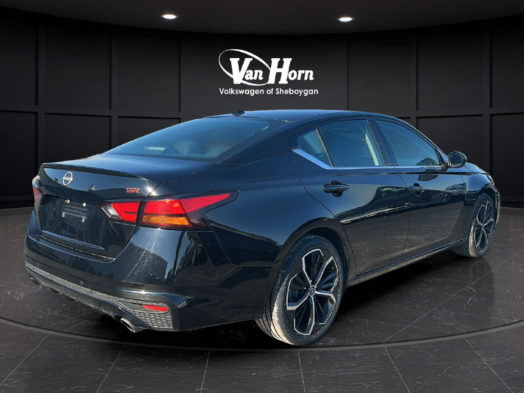 Certified 2024 Nissan Altima 2.5 SR FWD image 7