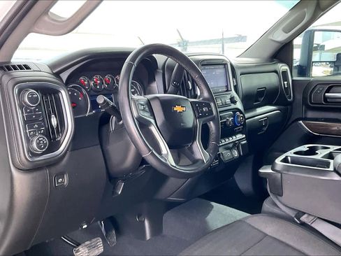 Used 2022 Chevrolet Silverado 2500 LT w/ Fleet Comfort Package image 18
