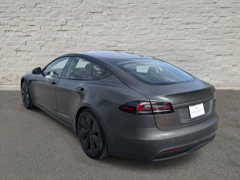 Used 2024 Tesla Model S image 7