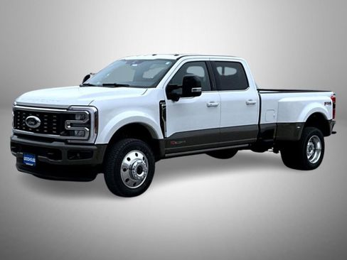 New 2026 Ford F450 King Ranch w/ FX4 Off-Road Package AWD/4WD image 1