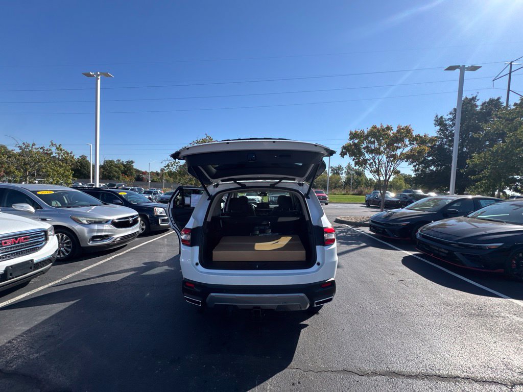 New 2026 Honda Pilot Touring image 32