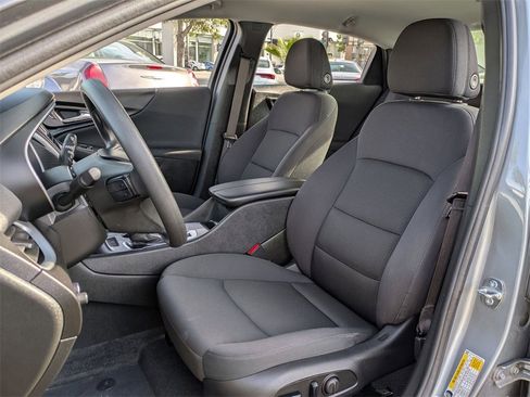 Used 2023 Chevrolet Malibu LT image 23