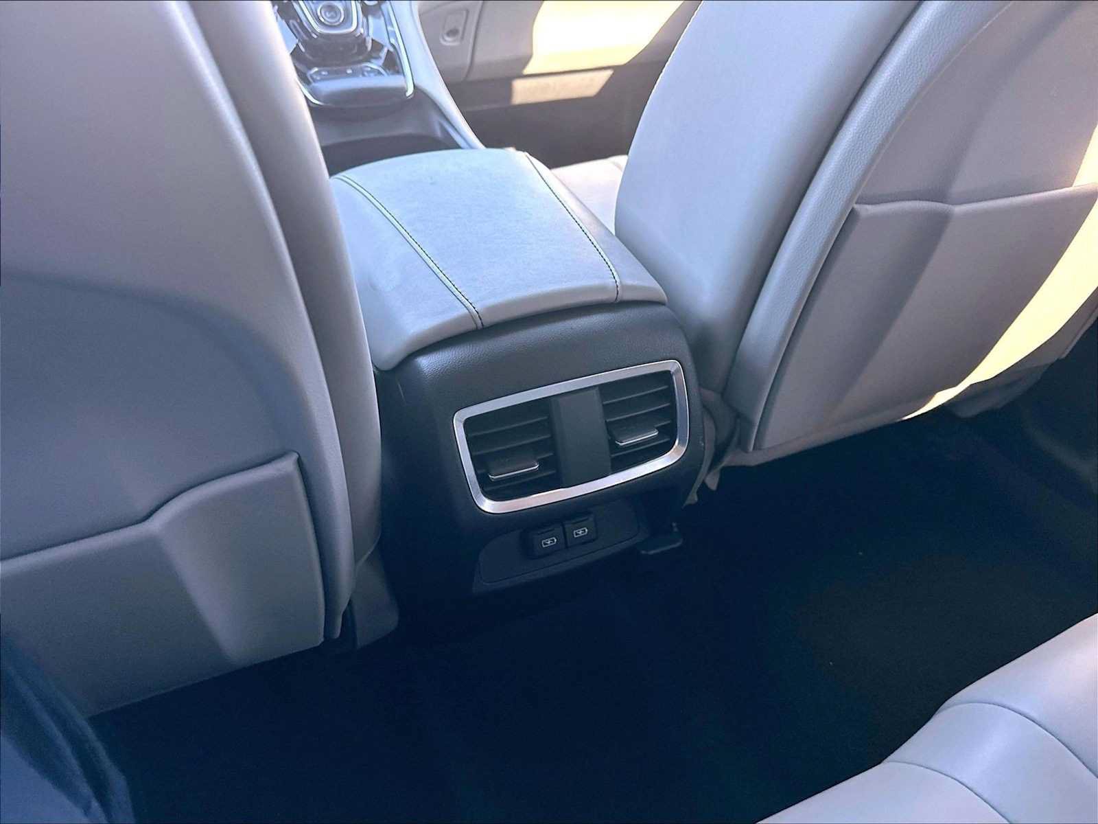 Used 2019 Acura RDX w/ Technology Package AWD/4WD image 31