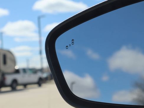 Used 2022 Ford Escape SEL image 19