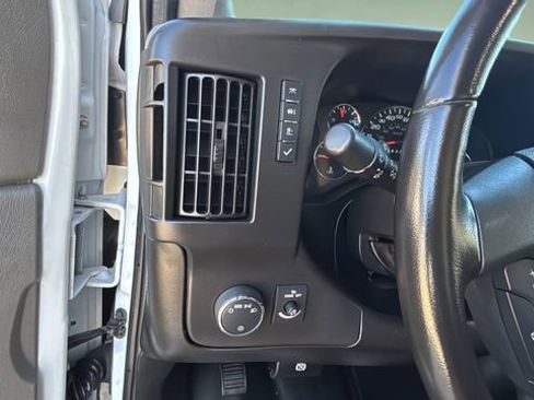 Used 2023 Chevrolet Express 3500 Work Van w/ Power Convenience Package image 21