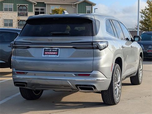 New 2026 Buick Enclave Avenir w/ Super Cruise Package image 4