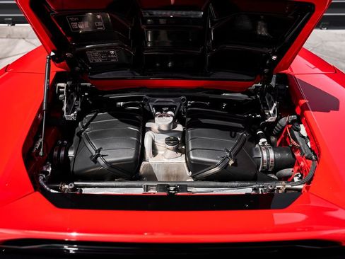 Used 2023 Lamborghini Huracan EVO RWD image 22