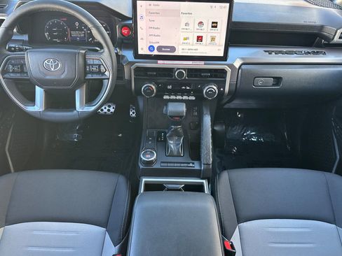 Used 2025 Toyota Tacoma TRD Sport image 13