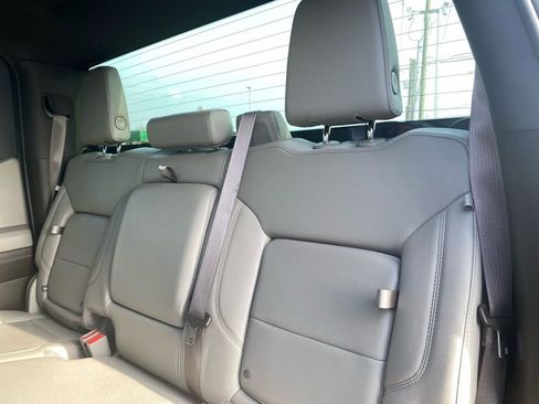 Used 2022 Chevrolet Silverado 1500 LTZ image 28