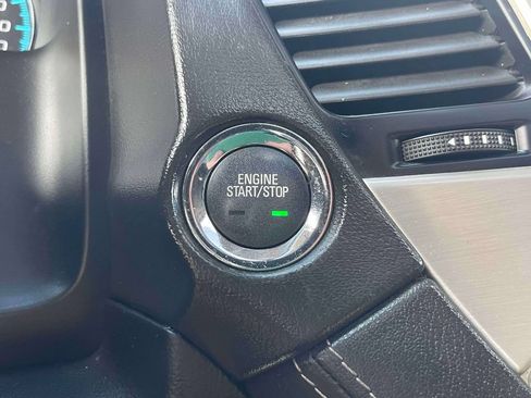 Used 2019 GMC Yukon XL Denali w/ Open Road Package AWD/4WD image 34