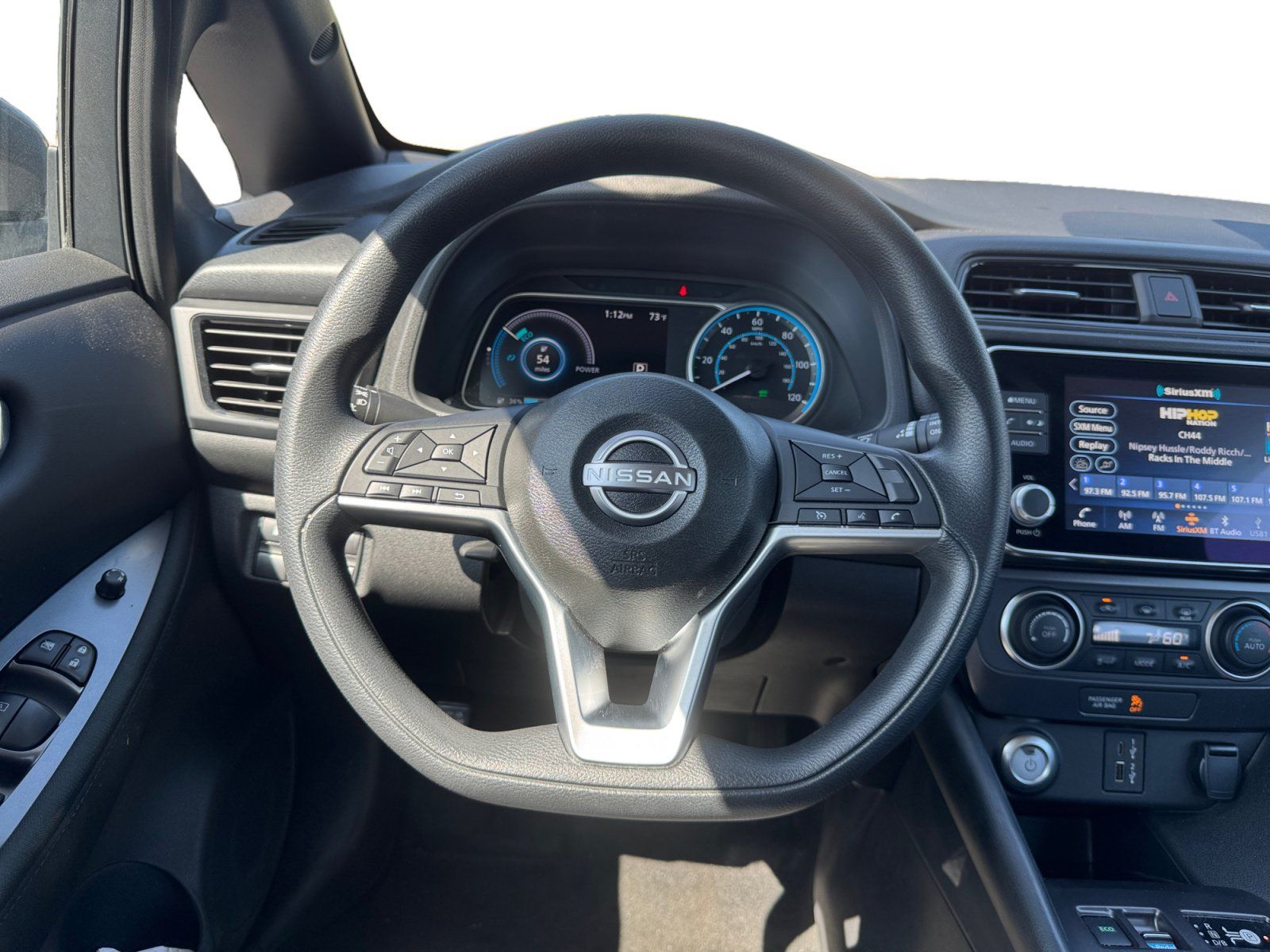Used 2025 Nissan Leaf S FWD image 12