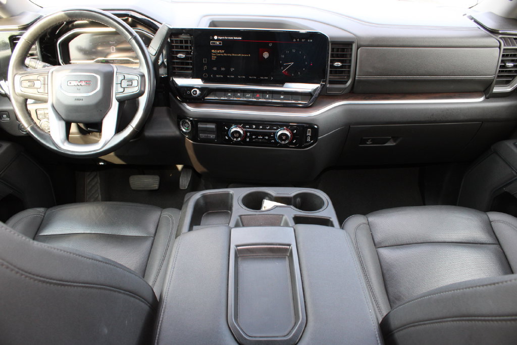 Used 2025 GMC Sierra 1500 SLT RWD image 13