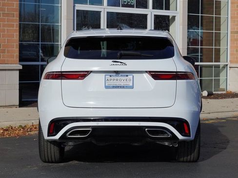 Used 2025 Jaguar F-PACE R-Dynamic S AWD/4WD image 4