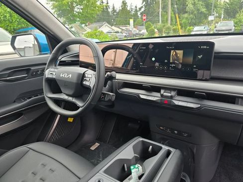 New 2026 Kia EV9 Wind AWD/4WD image 11