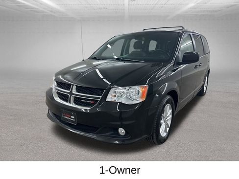 Used 2020 Dodge Grand Caravan SXT image 8