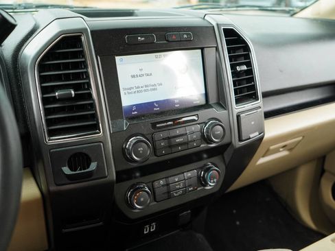 Used 2020 Ford F150 XLT RWD image 8