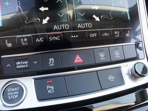 Certified 2023 Audi Q8 Premium Plus w/ Premium Plus Package image 17