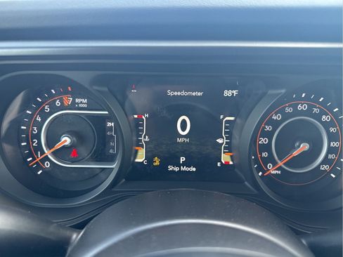 New 2026 Jeep Gladiator Mojave AWD/4WD image 14