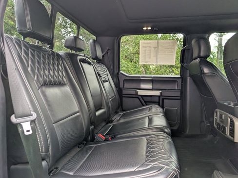 Used 2020 Ford F150 Lariat w/ Equipment Group 502A Luxury AWD/4WD image 25