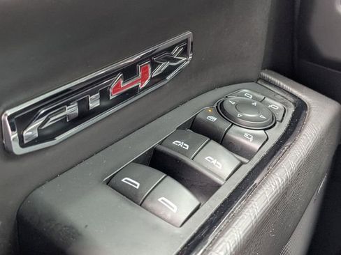 Used 2023 GMC Sierra 1500 AT4X image 23