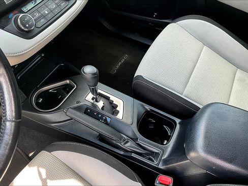 Used 2017 Toyota RAV4 XLE image 12