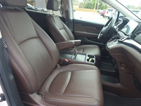 Used 2025 Honda Odyssey Touring image 15