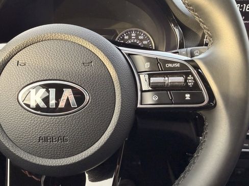 Used 2021 Kia Seltos SX image 16