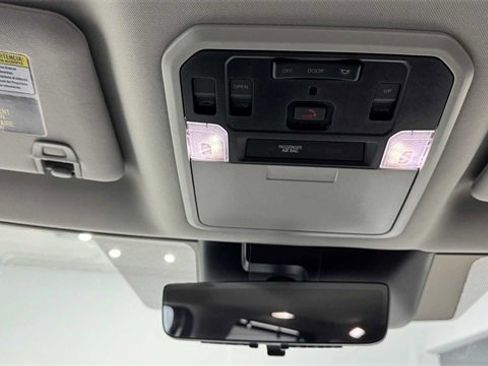 Used 2024 Toyota Sequoia Limited image 19