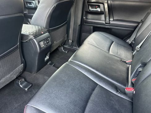 Used 2022 Toyota 4Runner TRD Off-Road Premium image 27