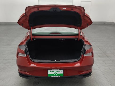 Used 2023 Hyundai Elantra SEL w/ Preferred Accessory Package FWD image 29