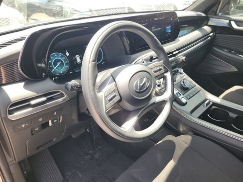 Used 2025 Hyundai Palisade Calligraphy AWD/4WD image 18