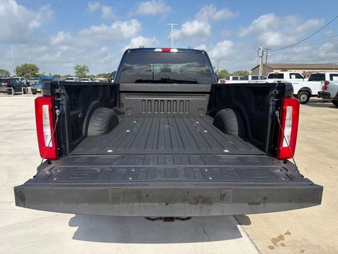 Used 2025 Ford F350 XLT AWD/4WD image 13