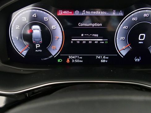 Used 2025 Audi Q7 3.0T Premium Plus AWD/4WD image 15