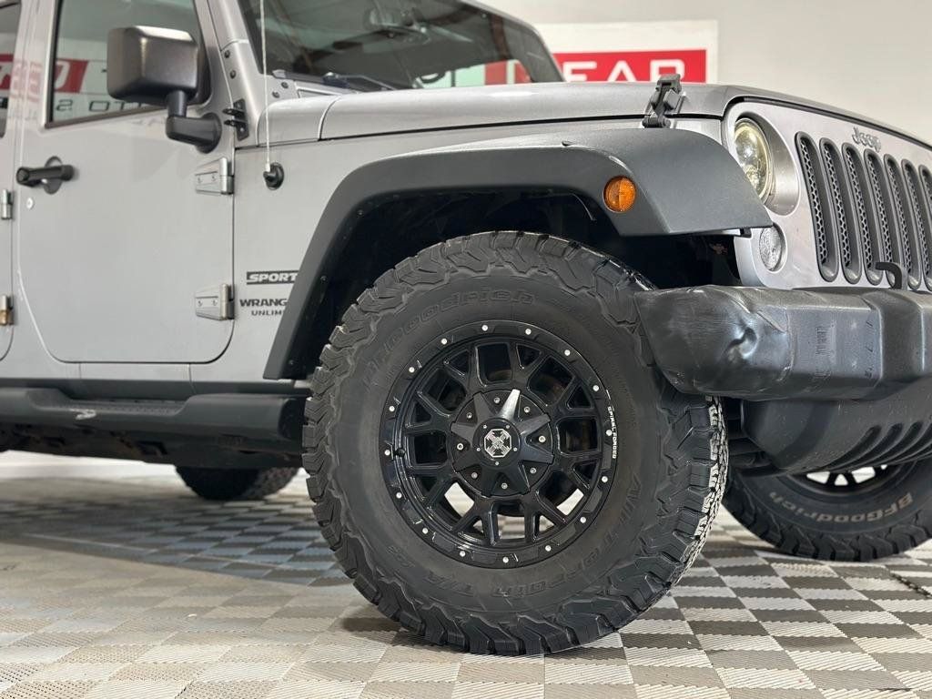 Used 2017 Jeep Wrangler Unlimited Sport w/ Quick Order Package 24S AWD/4WD image 5