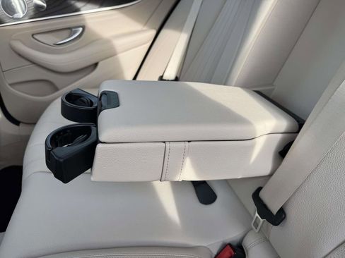 Used 2020 Mercedes-Benz E 350 4MATIC Sedan image 15