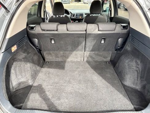 Used 2022 Honda HR-V EX image 18