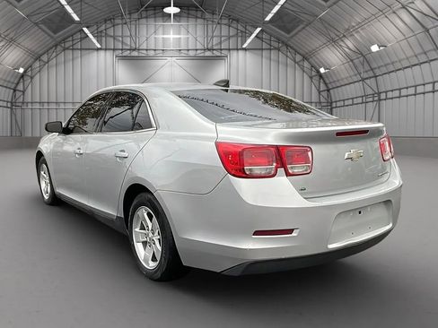 Used 2016 Chevrolet Malibu LS image 3