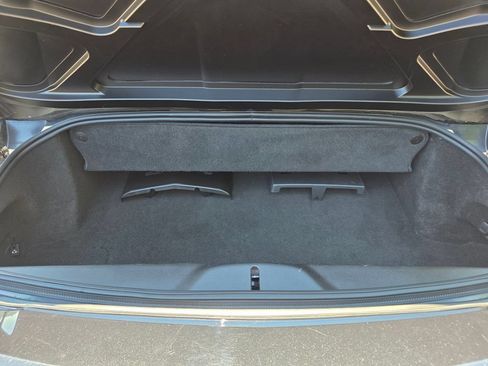 Used 2018 Chevrolet Corvette Stingray Convertible w/ 2LT Preferred Equipment Group RWD image 7