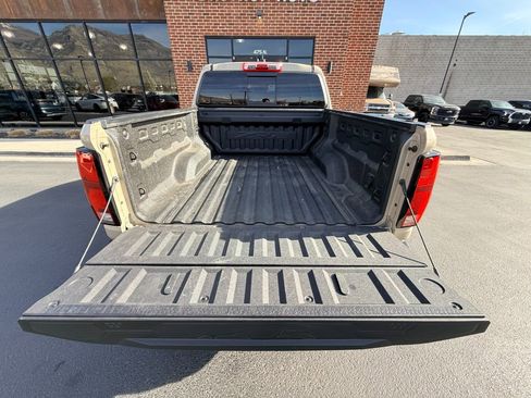 Used 2024 Chevrolet Colorado ZR2 w/ Technology Package image 10